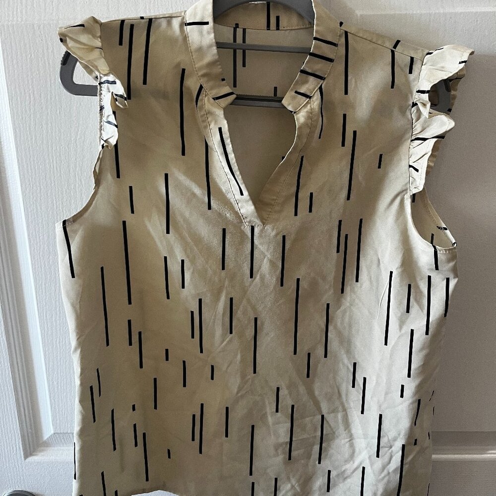 Black and White Geometric Blouse